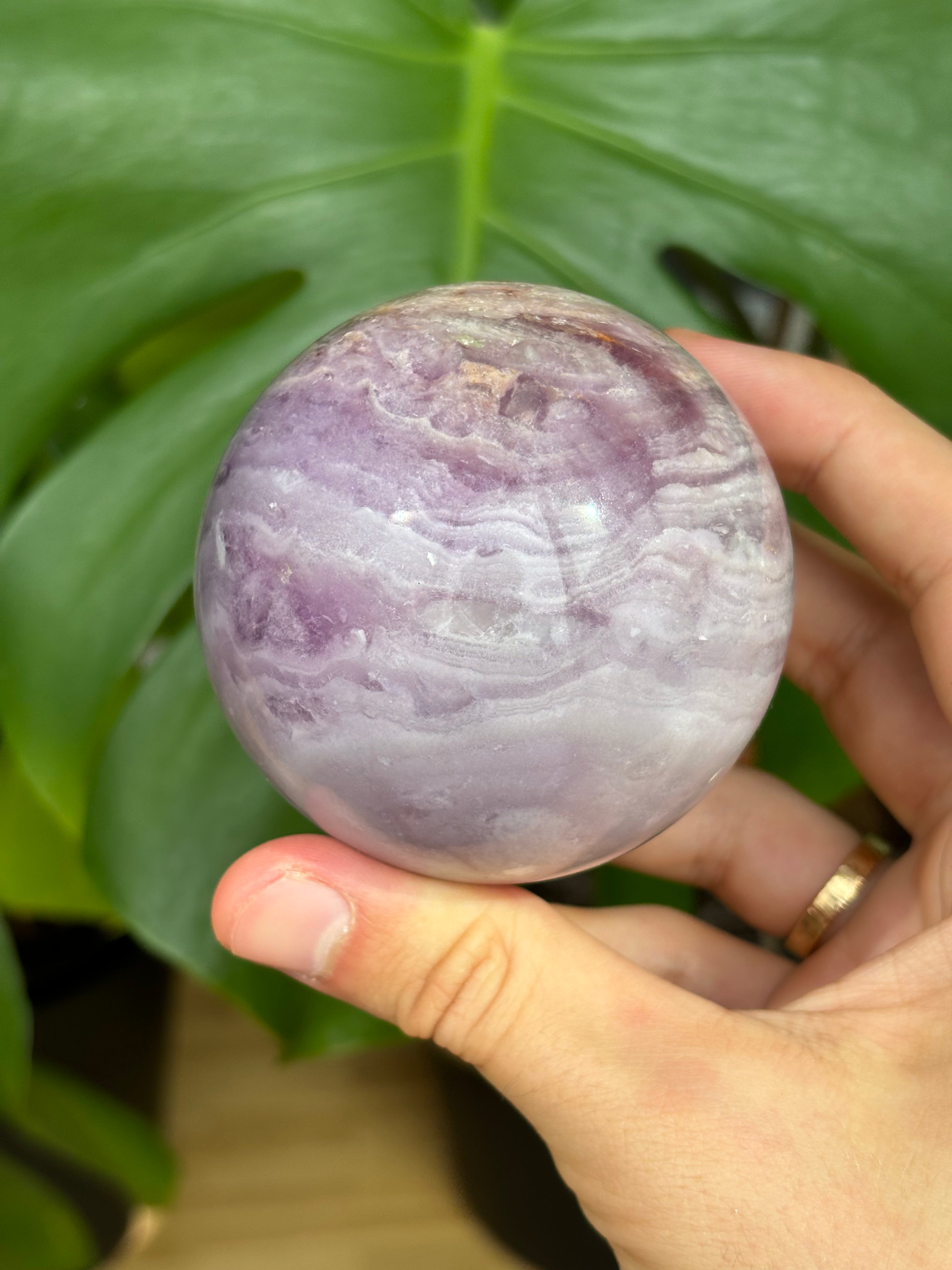 Seidenfluorit Kugel "Cloudy Planet"