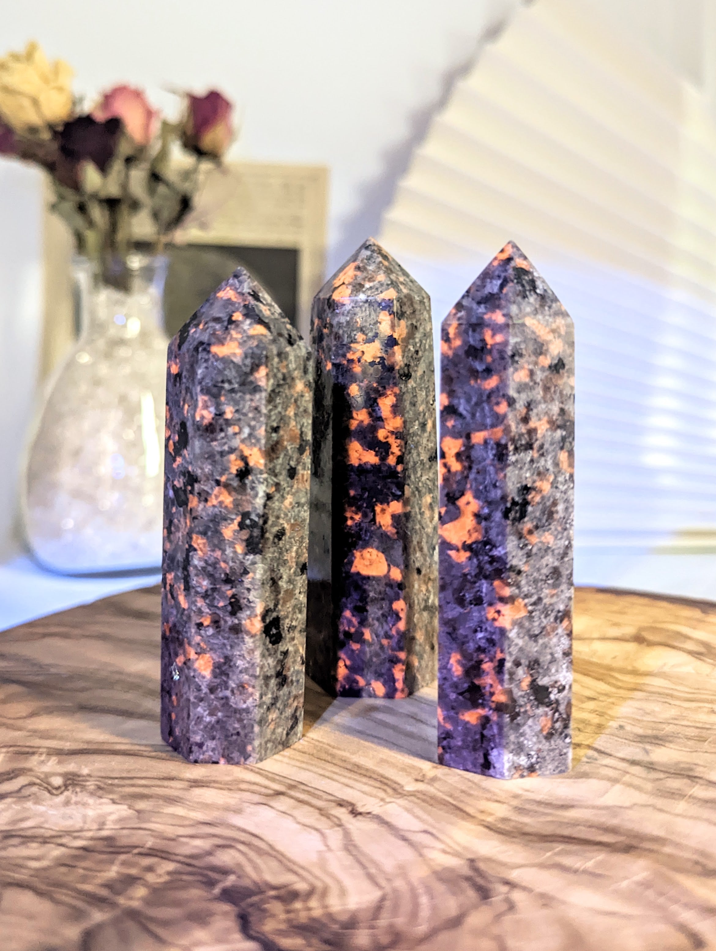 Yooperlith Türme (UV-Aktiv)