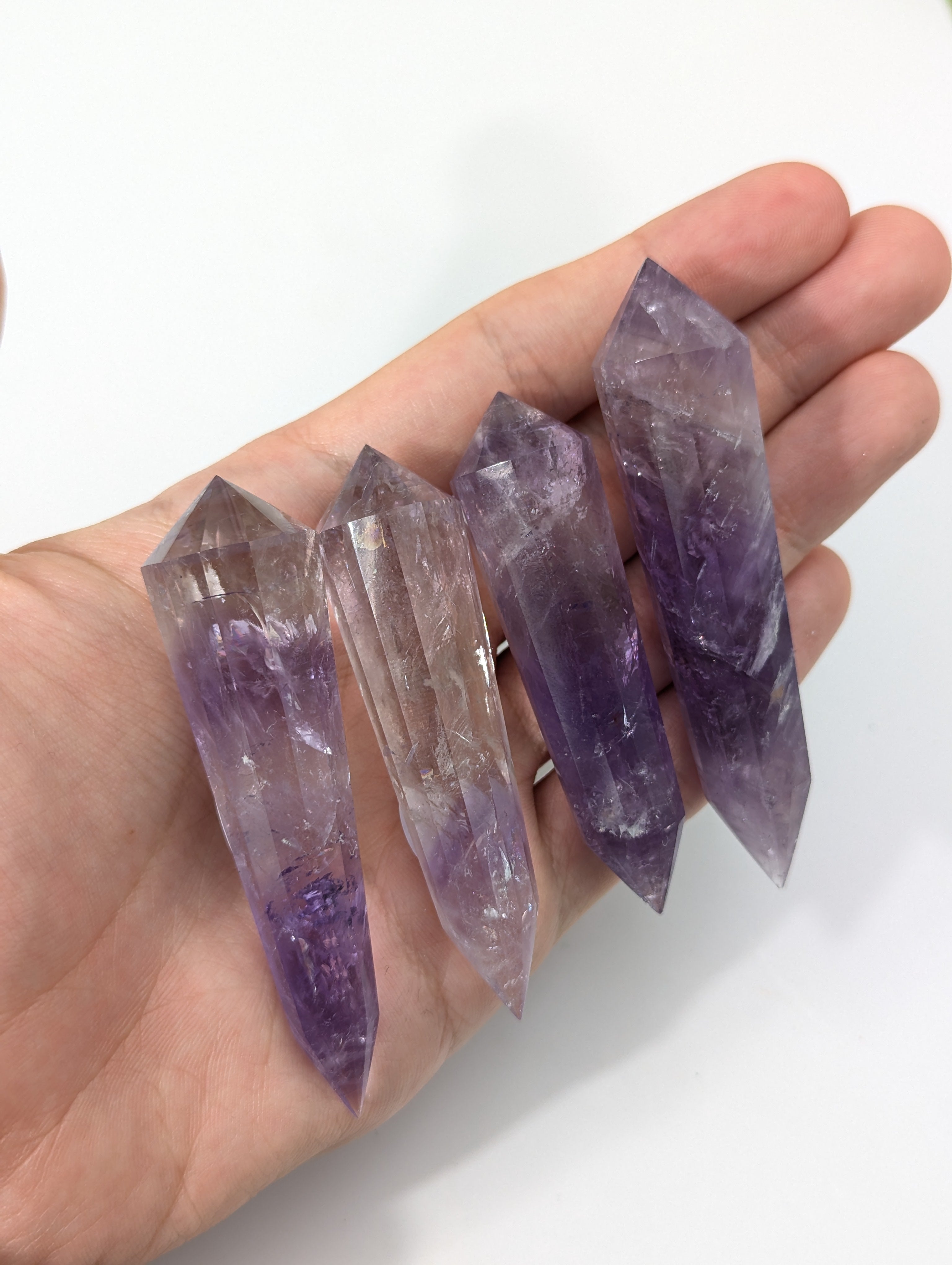 Amethyst Vogel Kristall mit Phantom mittelgroß