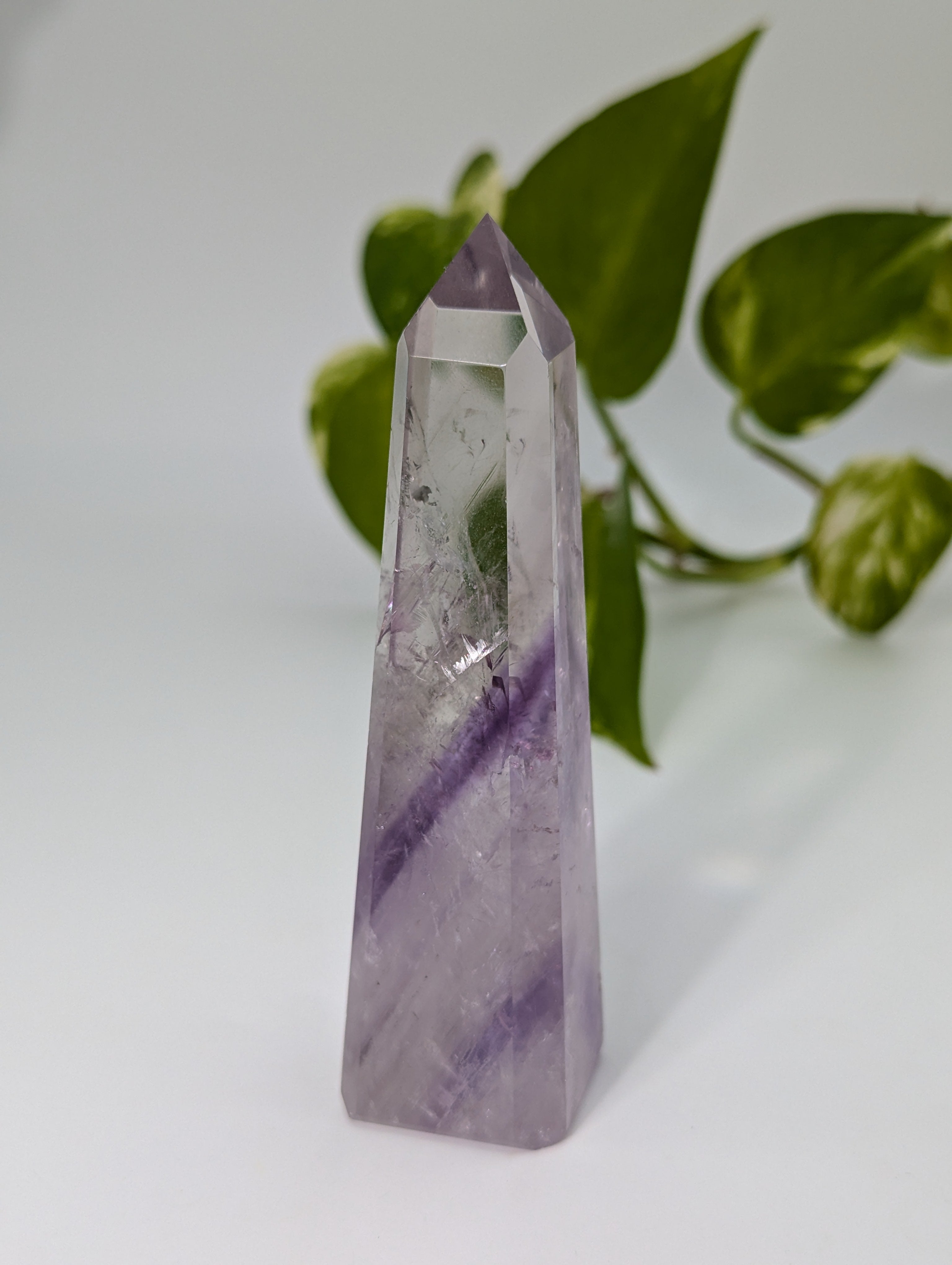 Amethyst Phantom Obelisk aus Brasilien