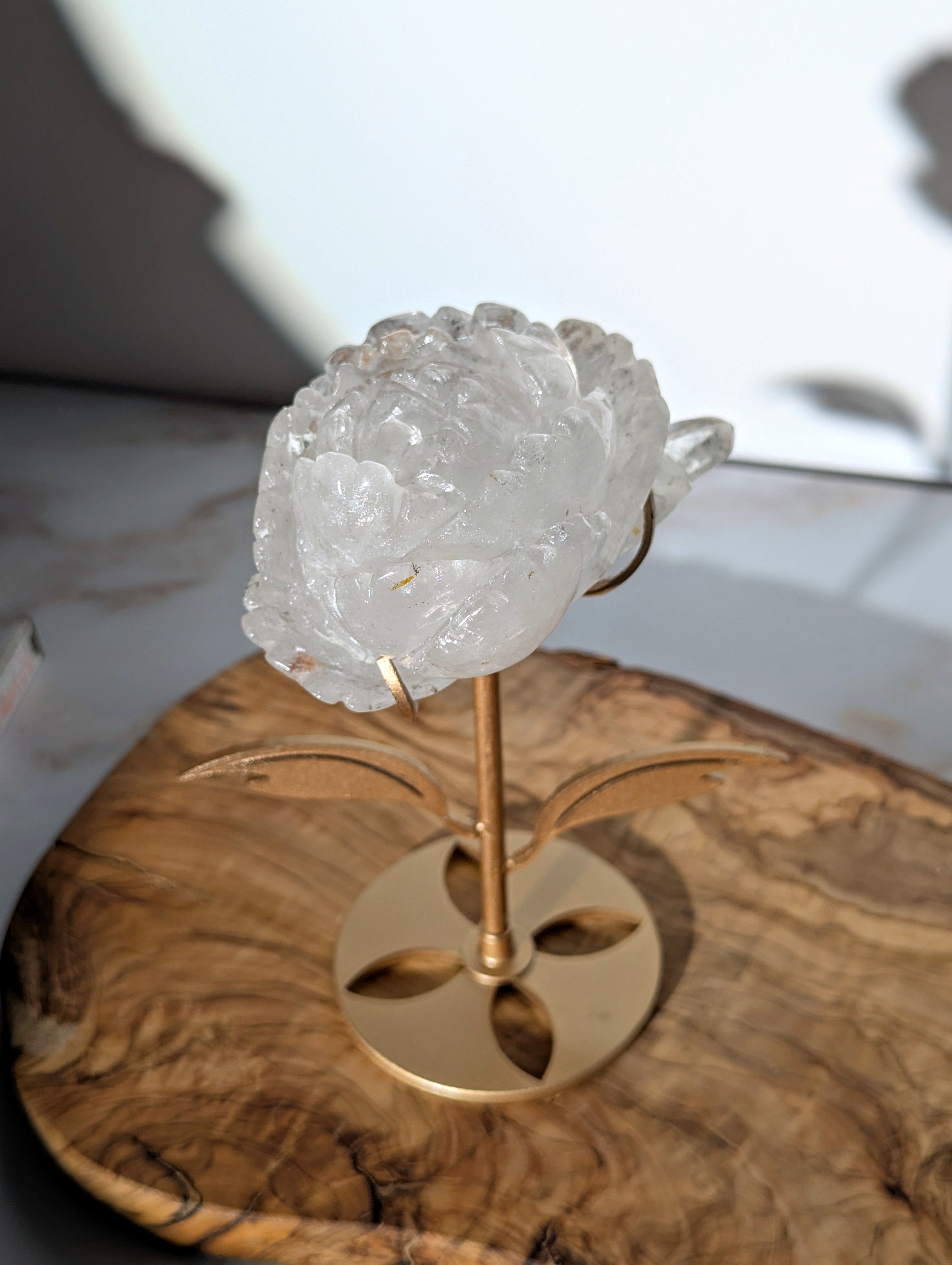 Bergkristall Blume mit Ständer