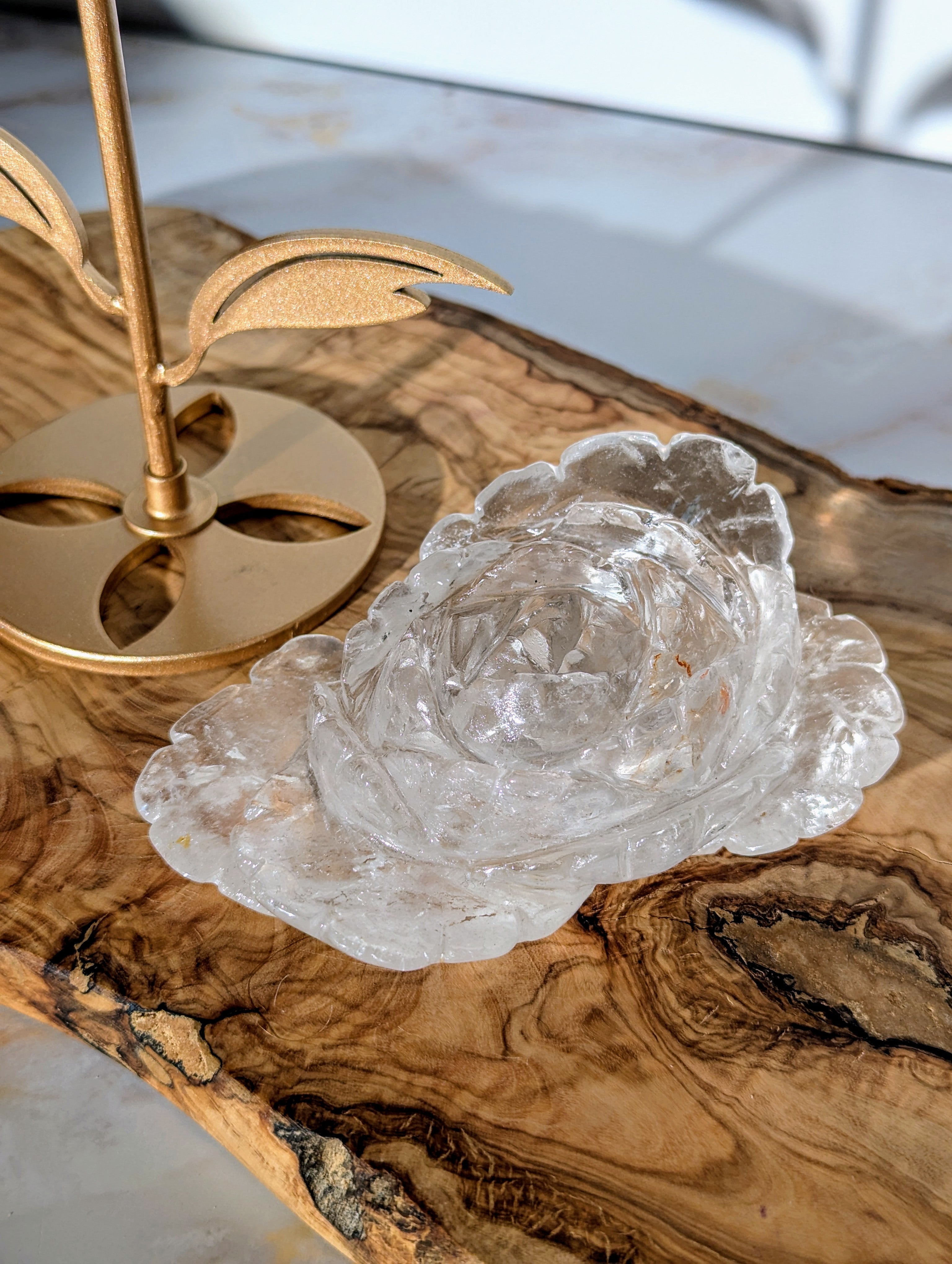 Bergkristall Blume mit Ständer