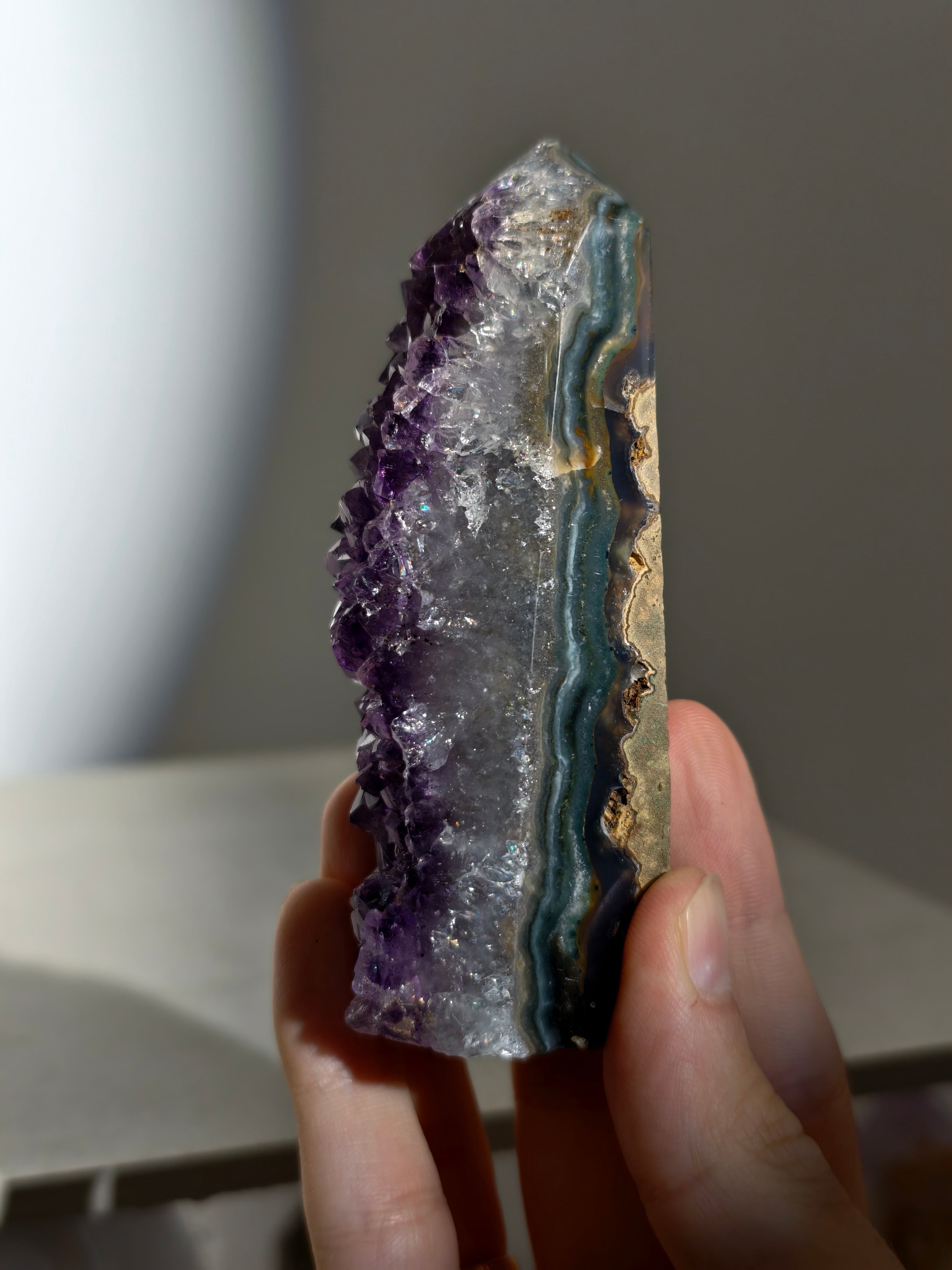 Druzy Amethyst Turm aus Brasilien