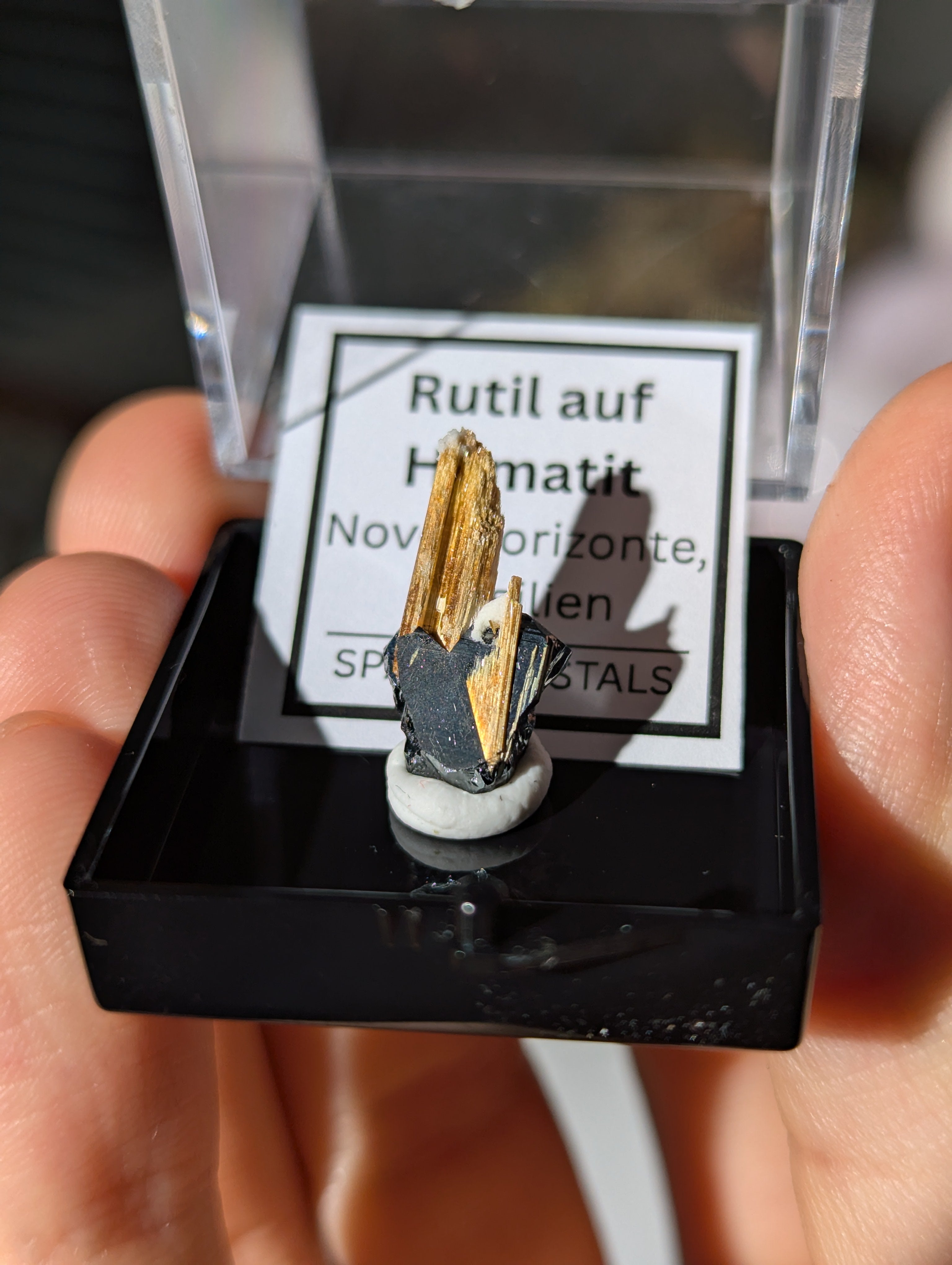 Rutil auf Hämatit Stufe aus Brasilien