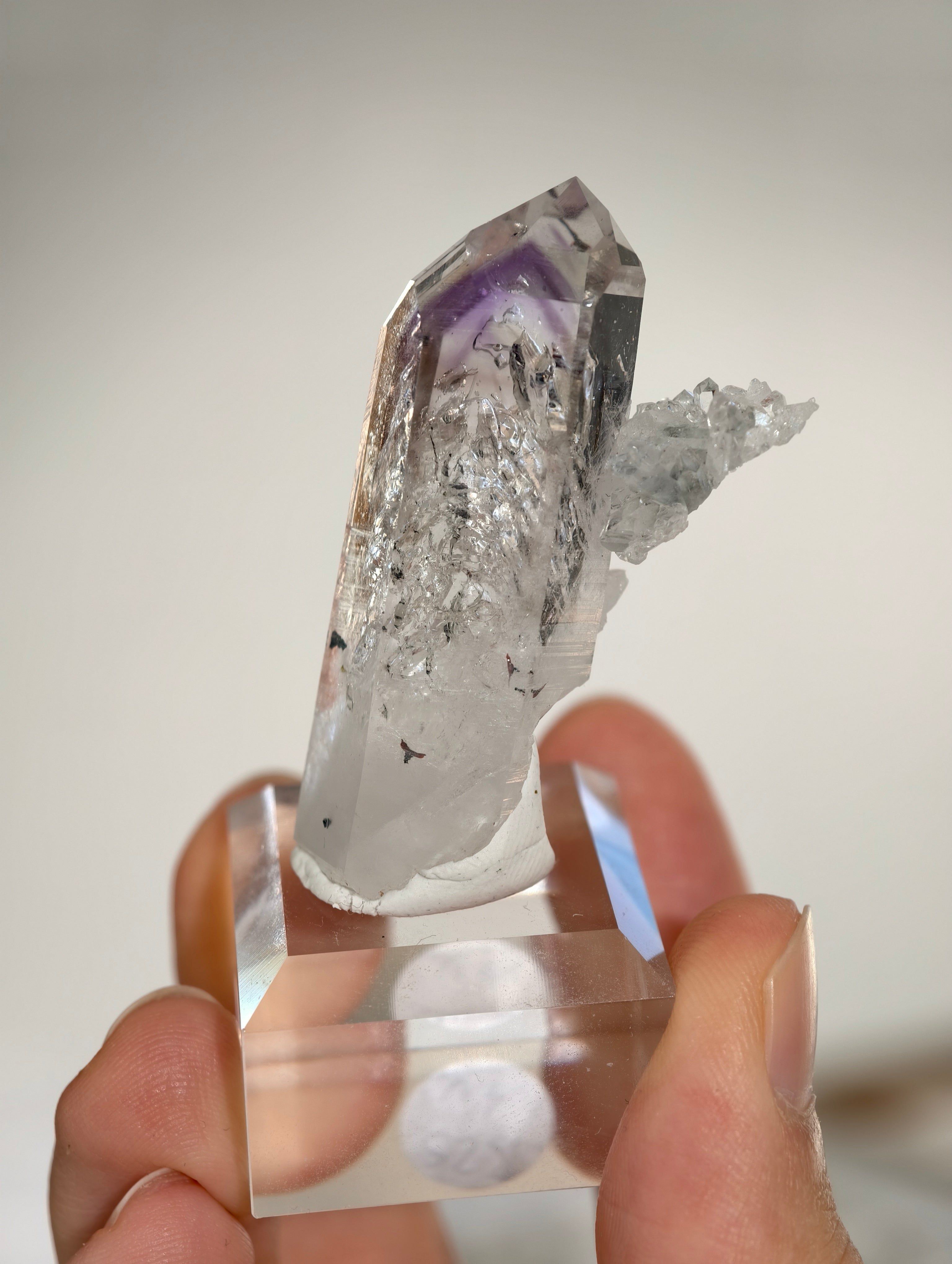 Streep Mine Amethyst Spitze mit Enhydros 🫧 aus Goboboseb, Namibia