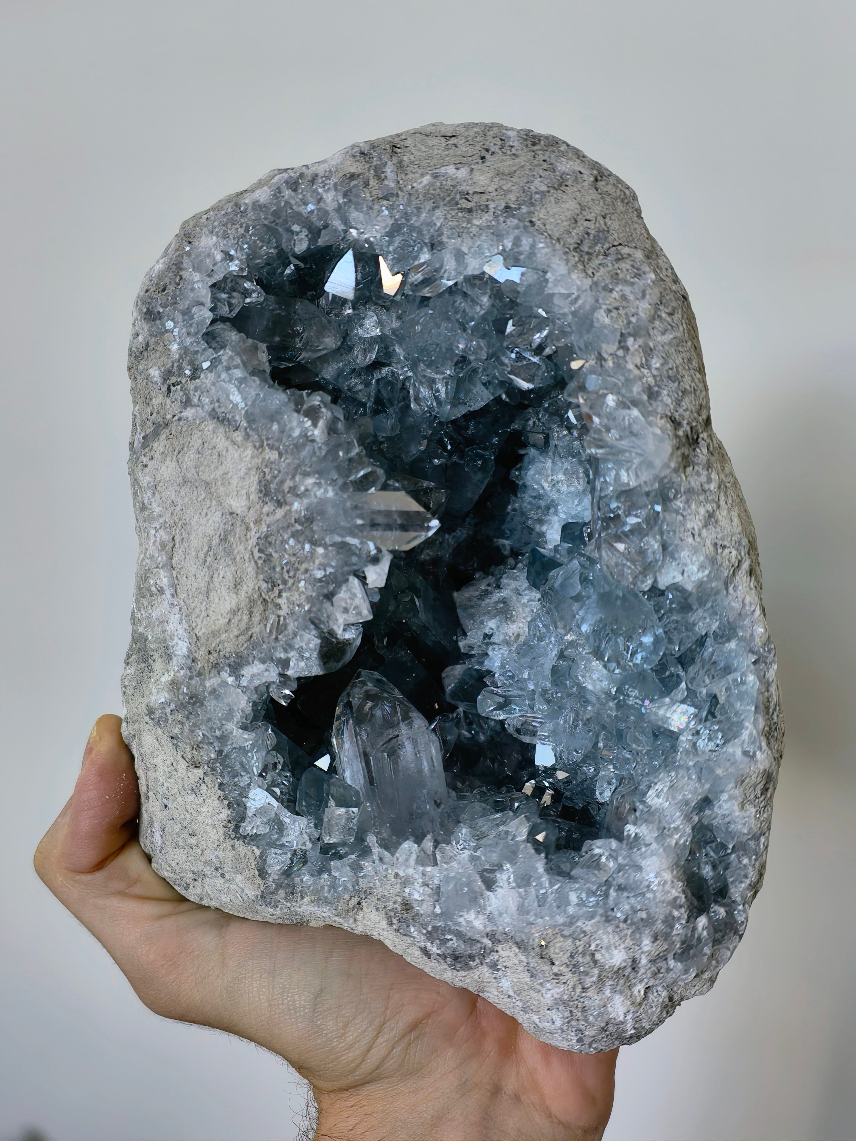 Große Coelestin Geode mit großen Kristallen! 💎