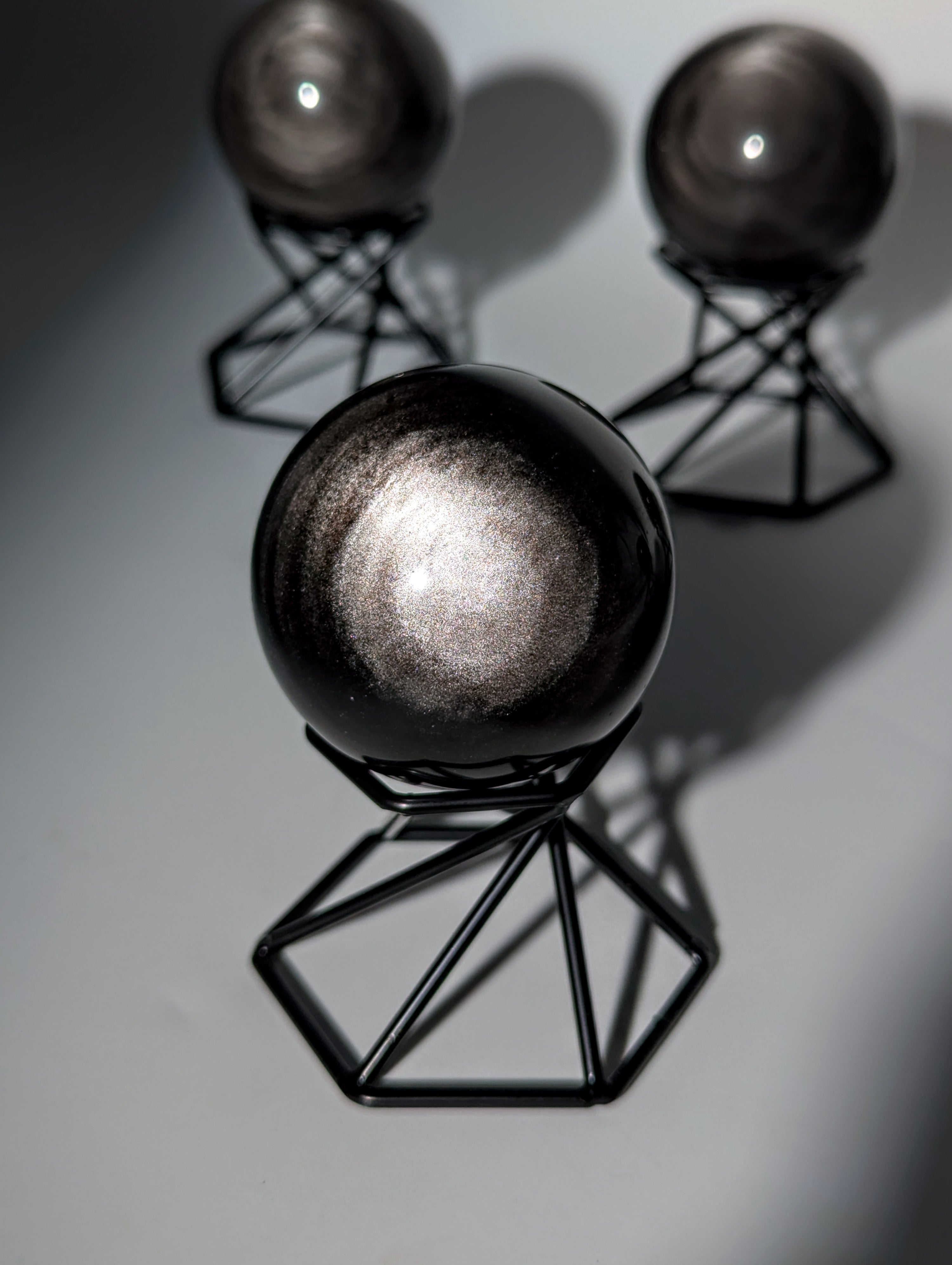 Silberschein Obsidian Kugel 🪐 inkl. Ständer!