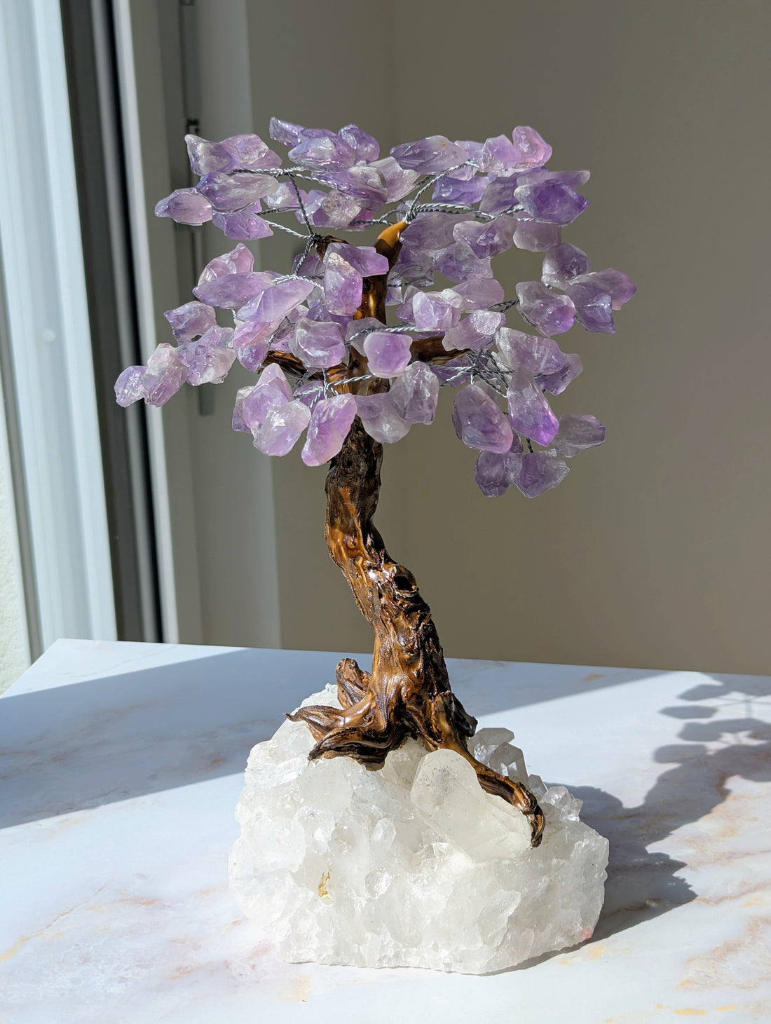 Amethyst Baum auf Bergkristall Cluster aus Brasilien