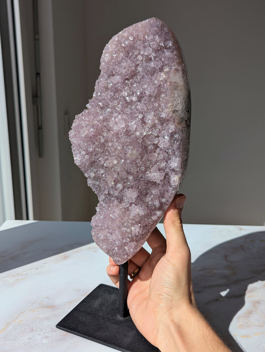 XL Pastell Amethyst auf Ständer aus Brasilien