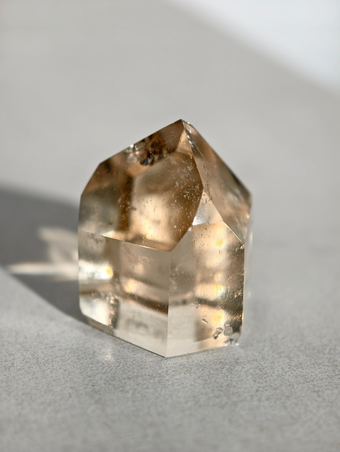 Rauchcitrin Turm aus Brasilien A-Qualität