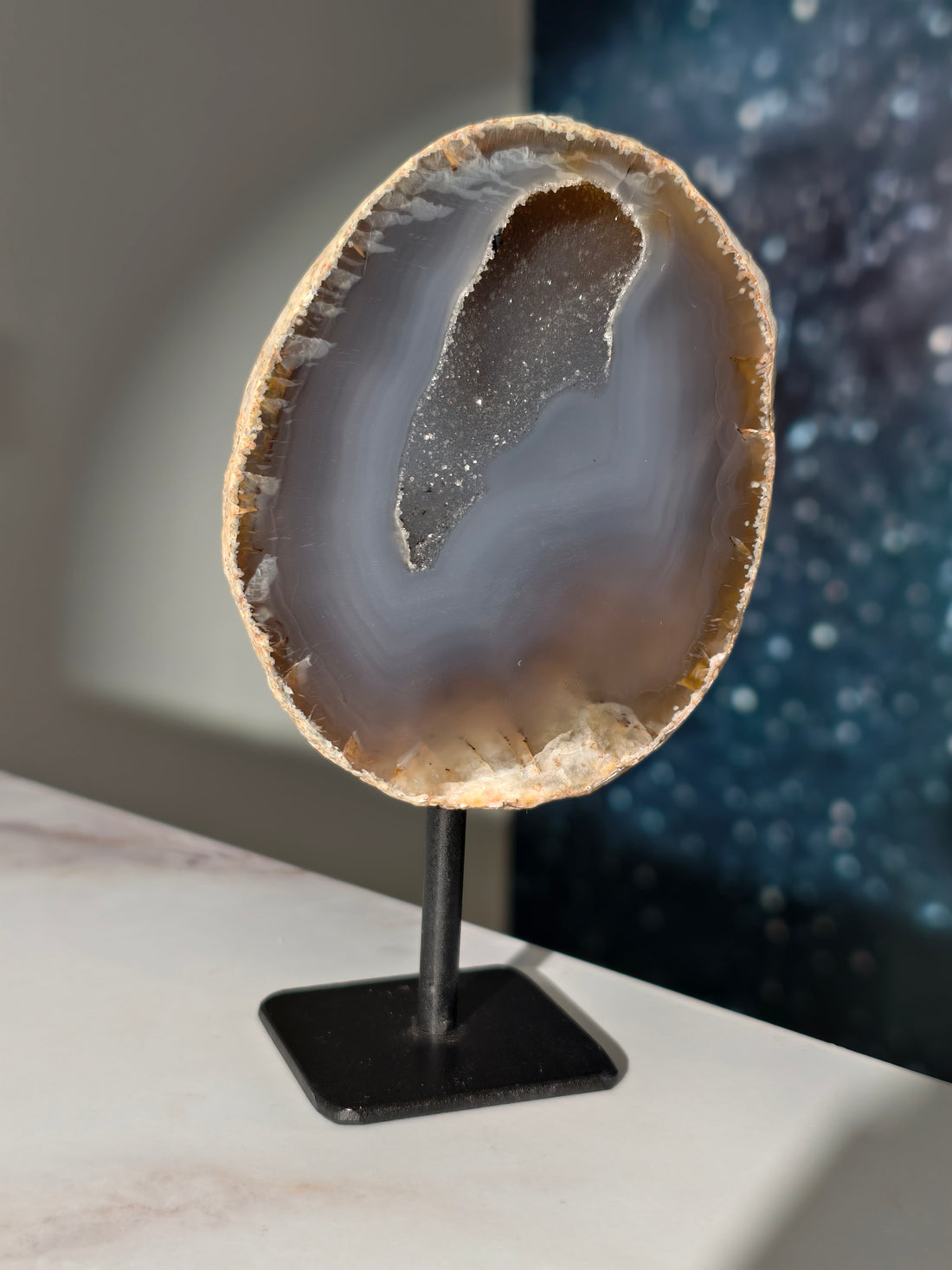 Druzy Achat Anschliff auf Ständer