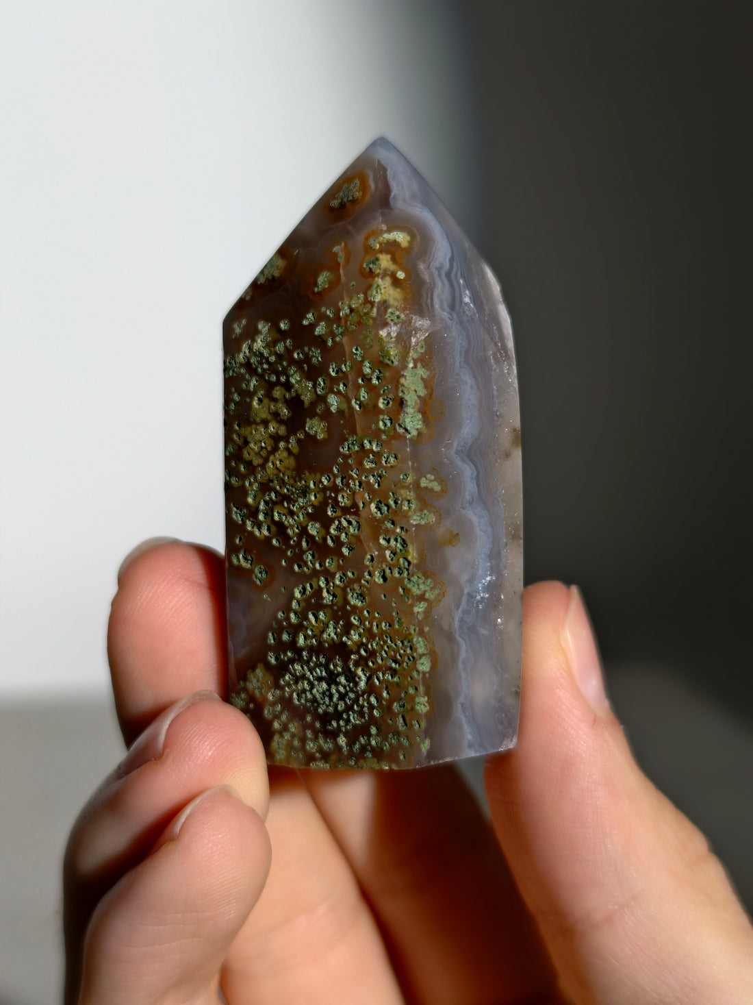 Druzy Achat Turm aus Brasilien