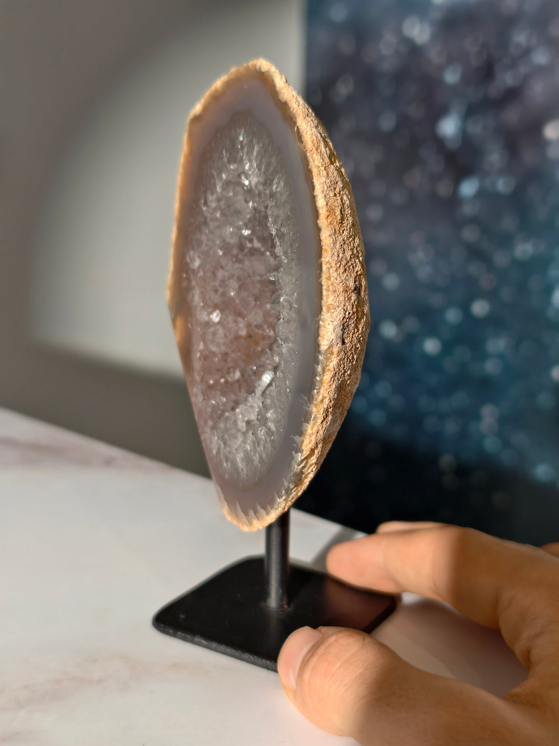 Druzy Achat Anschliff auf Ständer