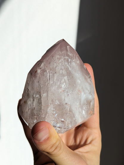 Pink Lithium Quarz Turm groß (selten)