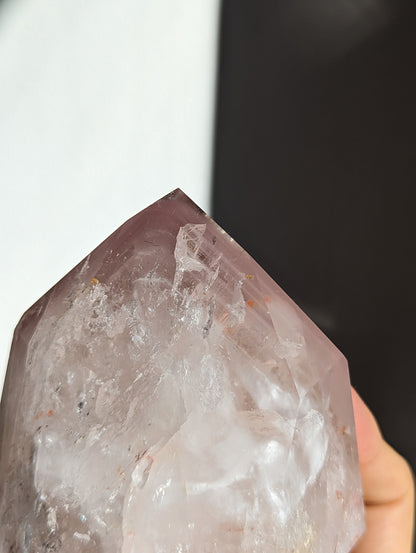 Pink Lithium Quarz Turm groß (selten)