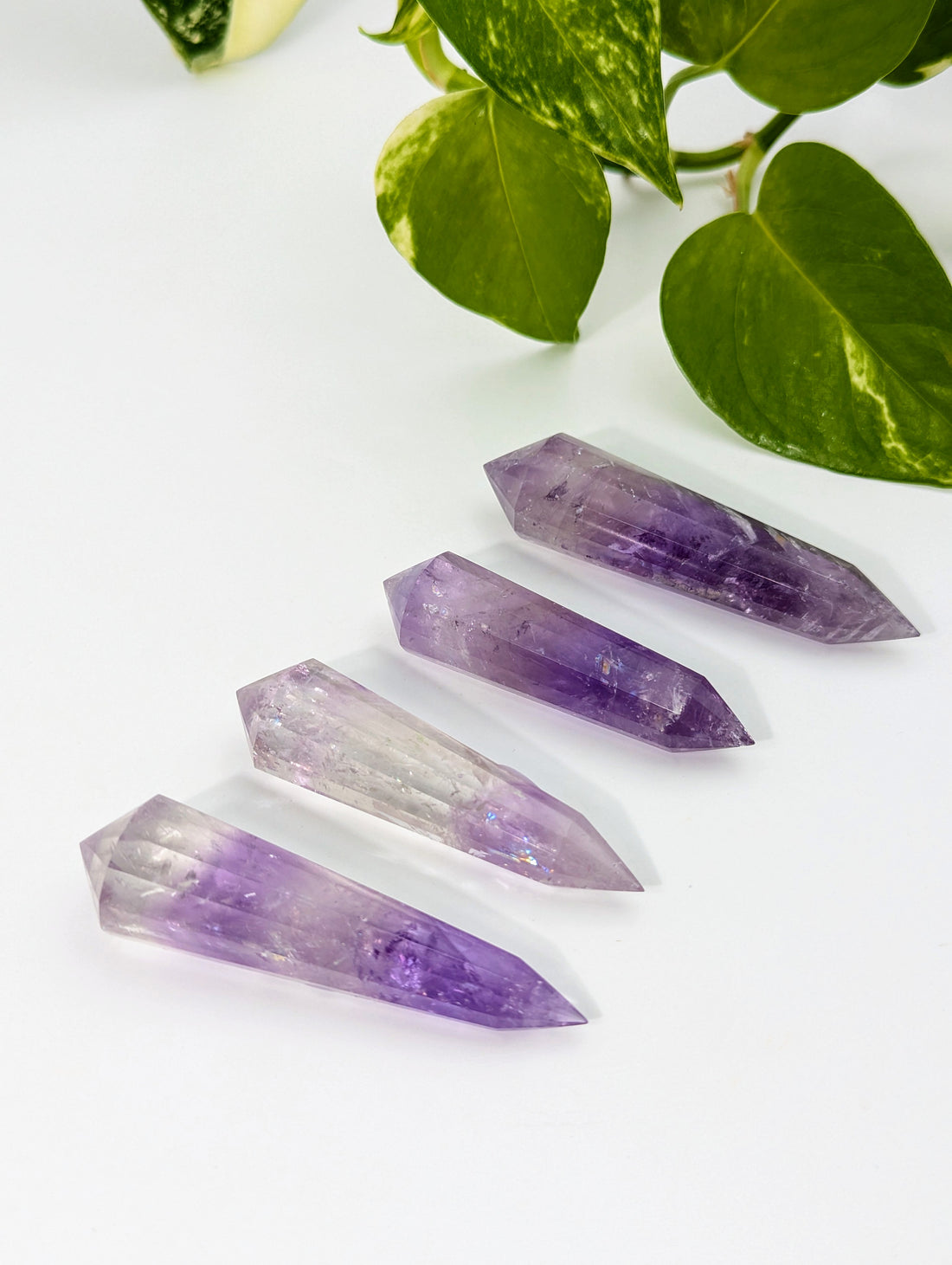 Amethyst Vogel Kristall mit Phantom mittelgroß