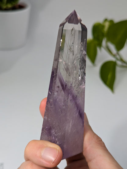 Amethyst Phantom Obelisk aus Brasilien