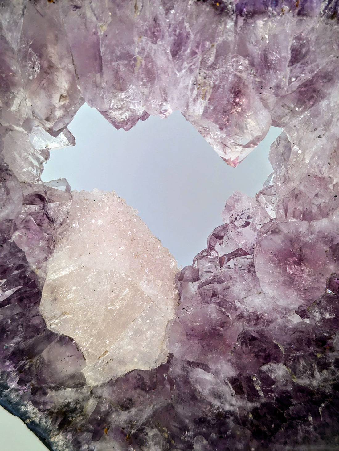 Amethyst Portal A-Qualität mit Calcit