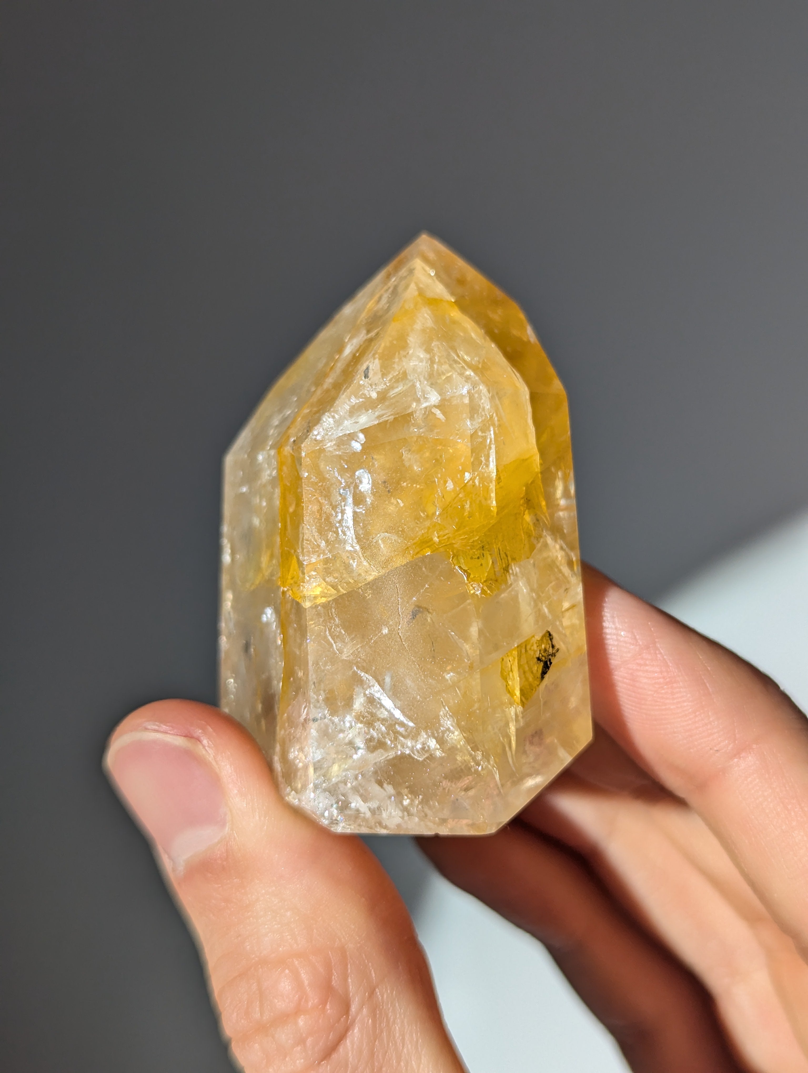 Golden Healer Turm aus Brasilien