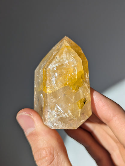 Golden Healer Turm aus Brasilien