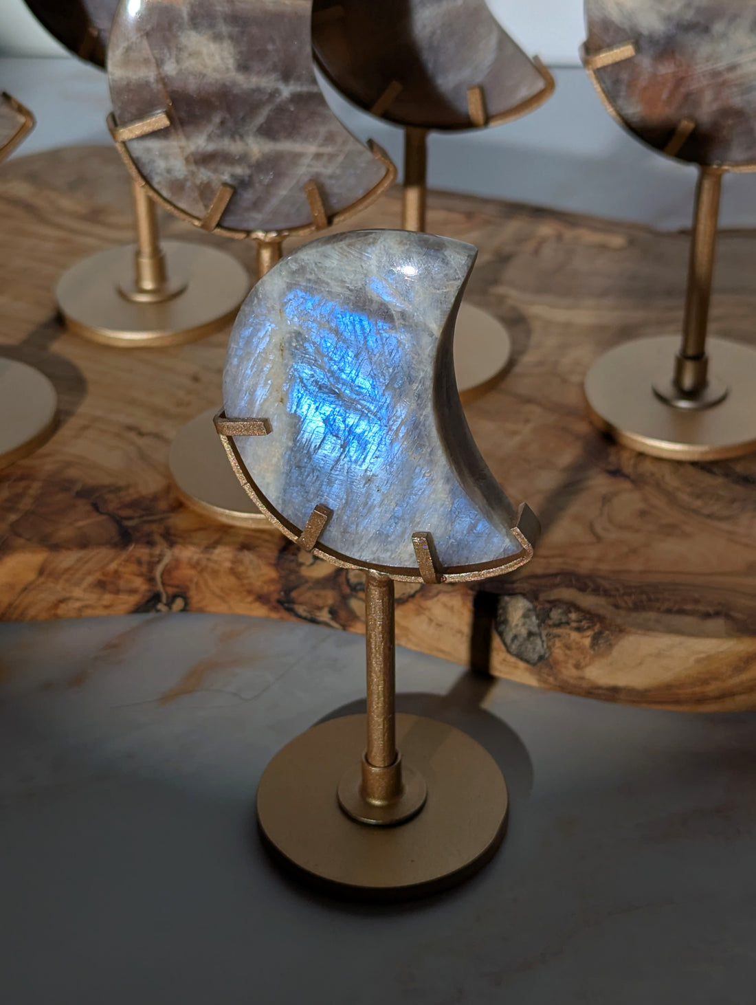 Mondstein Mond auf Ständer 12cm