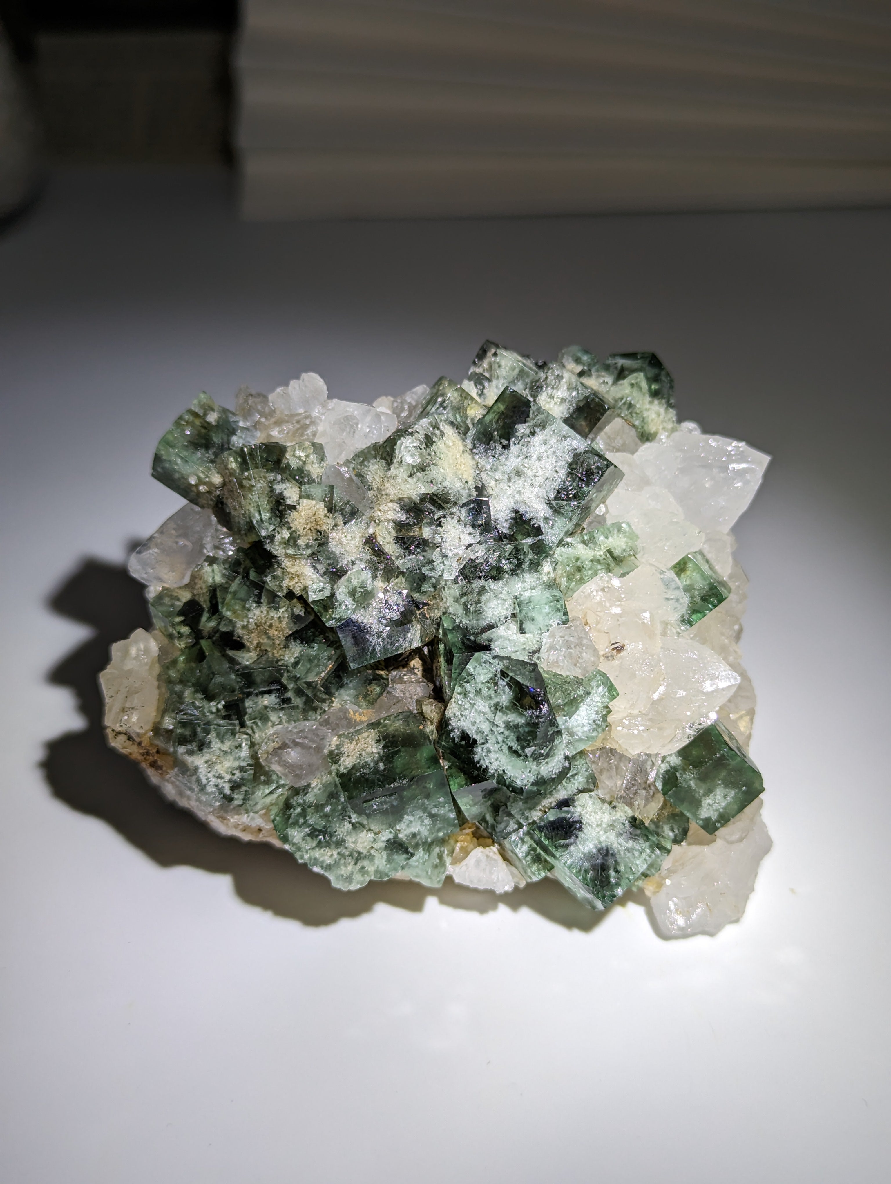 Fluorit Milky Way Pocket England groß