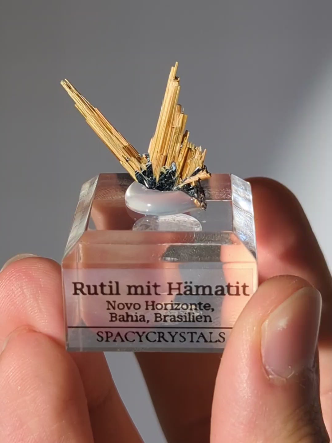 Rutil auf Hämatit Stufe aus Brasilien