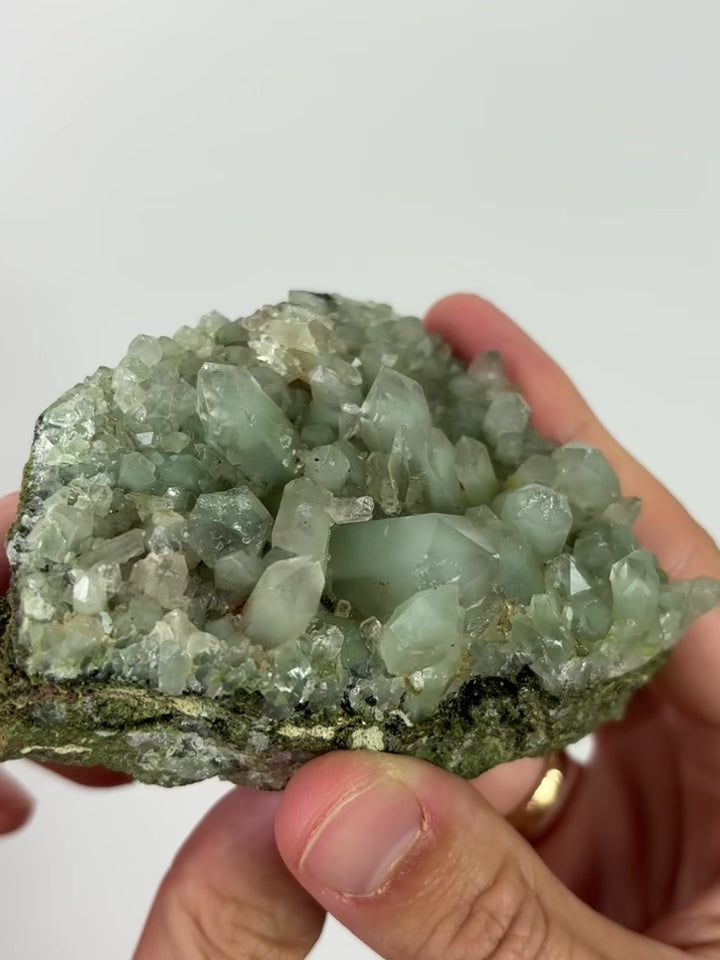 Chlorit Bergkristall mit Epidot (selten) 3