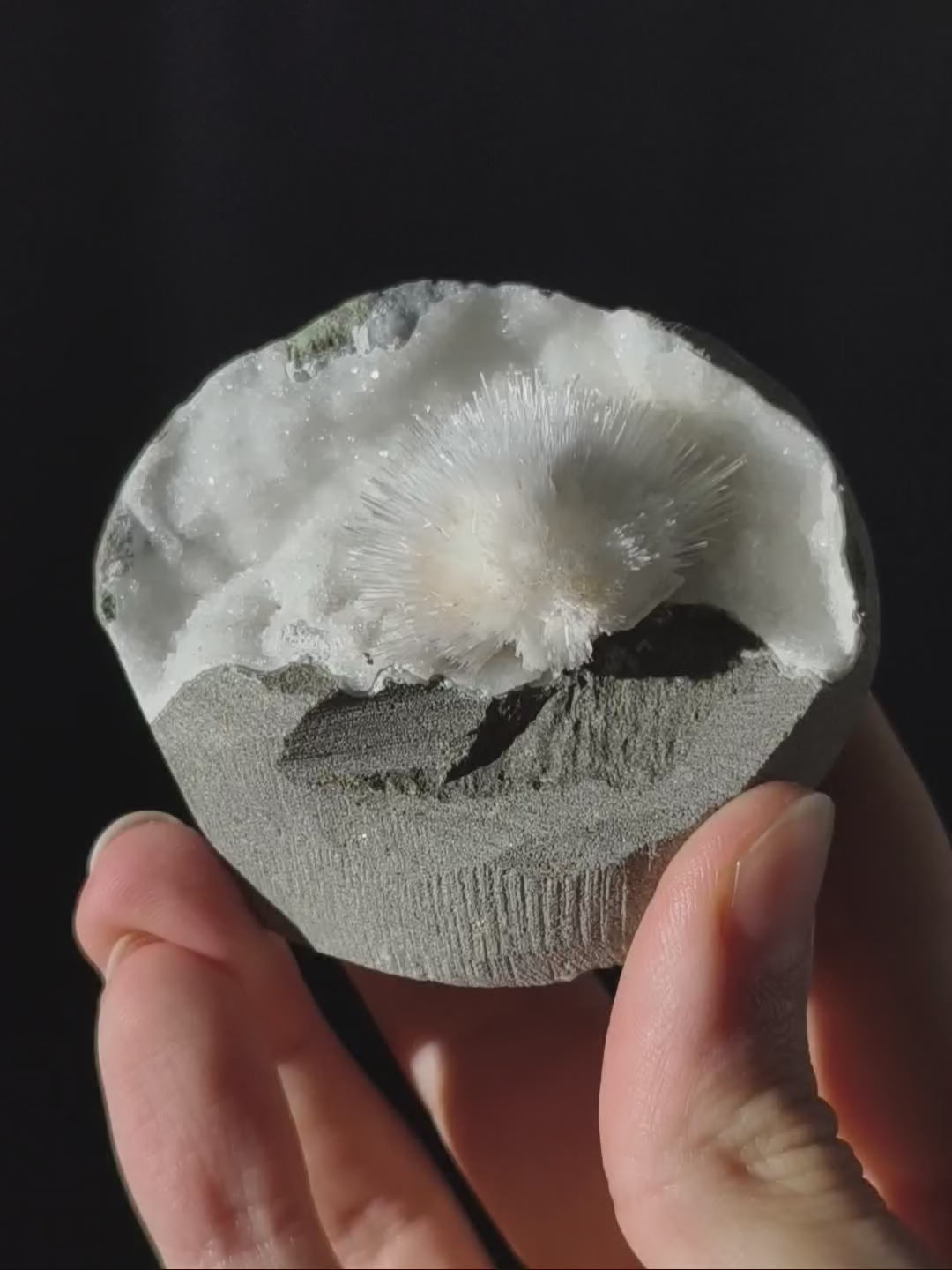 Skolezit Geode aus Indien