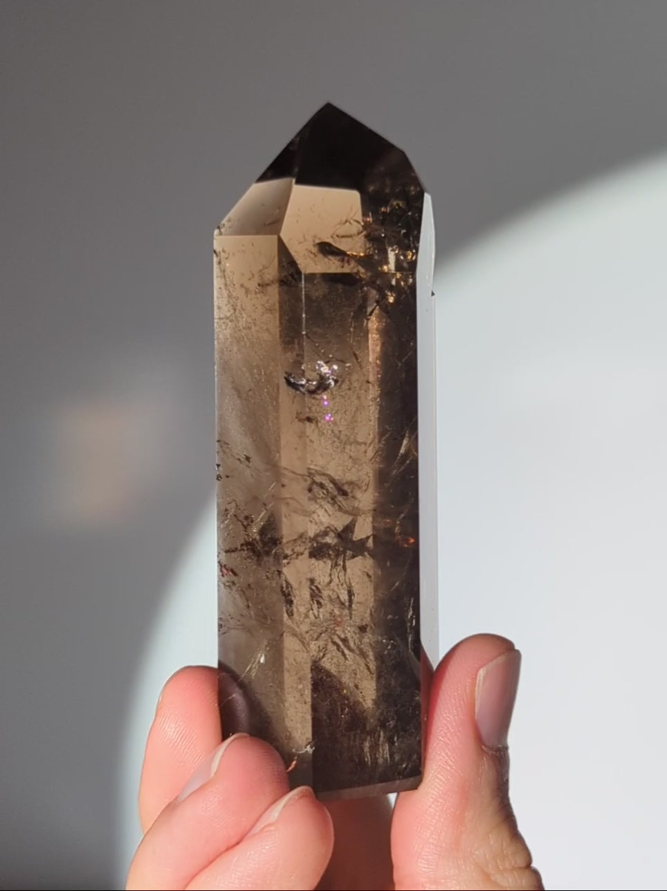 Rauchquarz Turm aus Brasilien A-Qualität