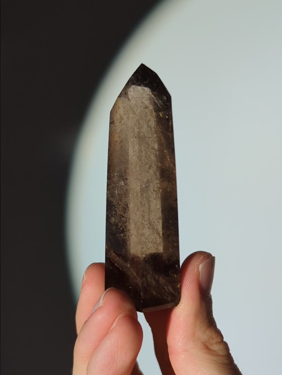 Rauchquarz Turm aus Brasilien A-Qualität