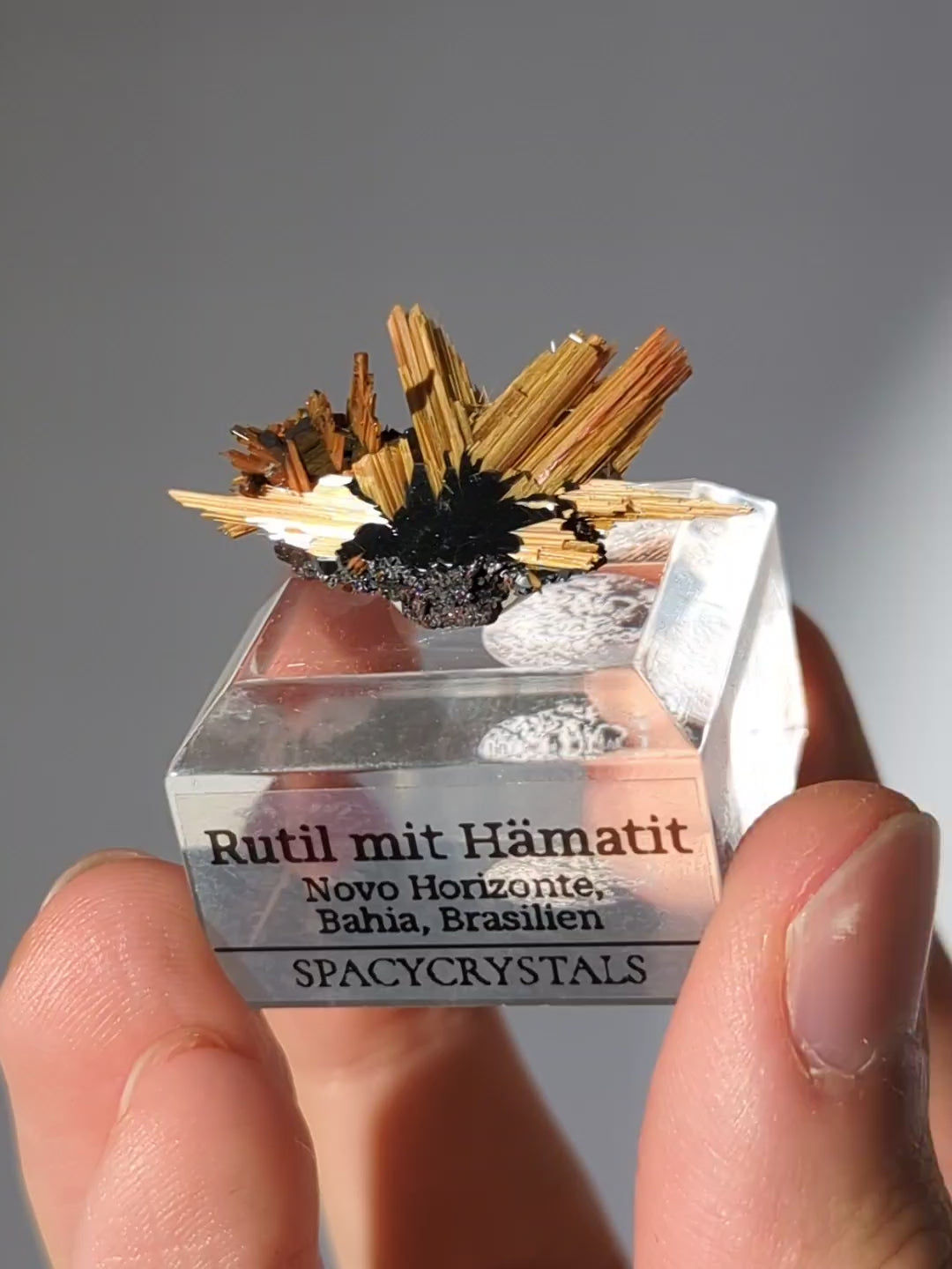 Rutil auf Hämatit Stufe aus Brasilien