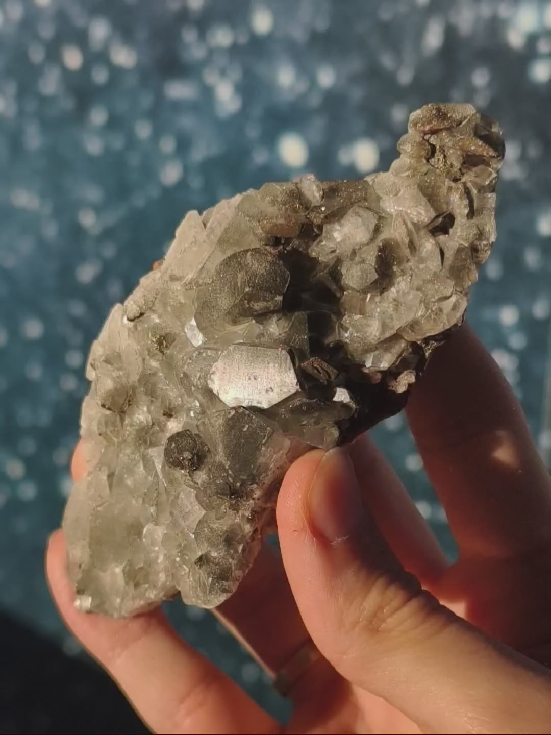 Chalkopyrit auf Calcit aus Hubei