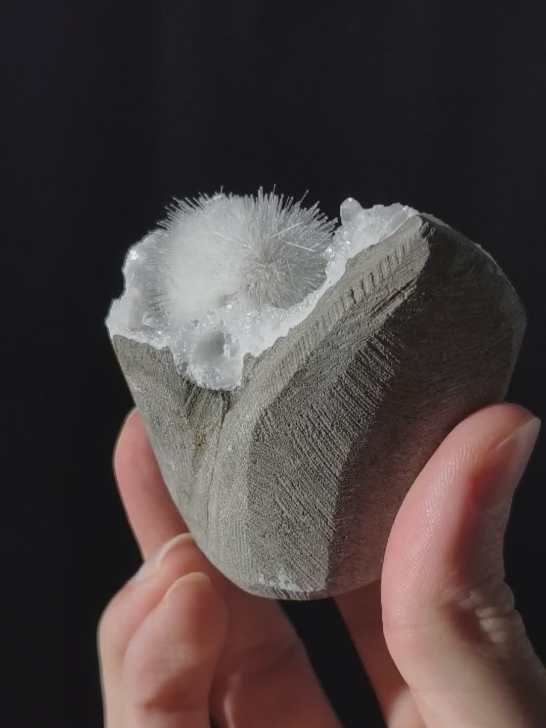 Skolezit Geode aus Indien