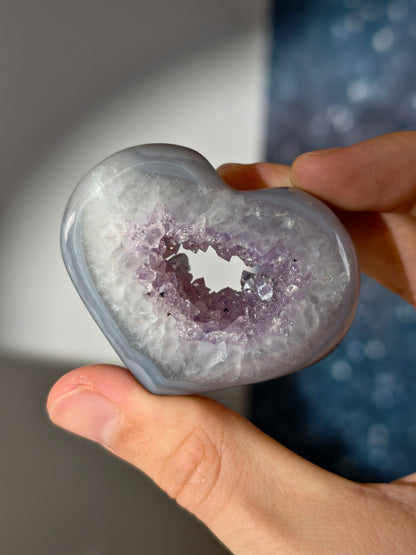Druzy Achat Amethyst Herz auf Silberständer
