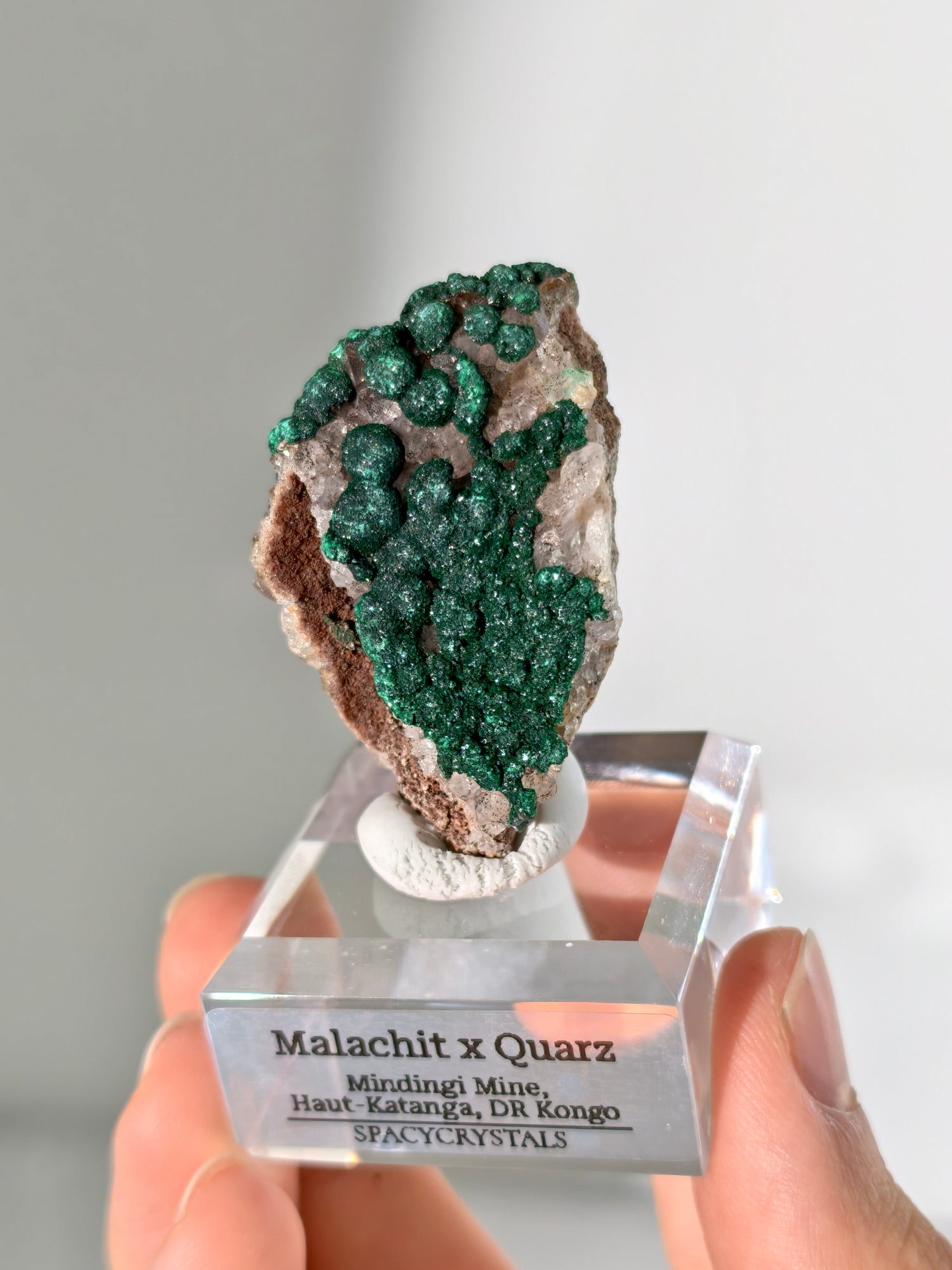 Malachit x Quarz aus der Mindingi Mine, Kongo