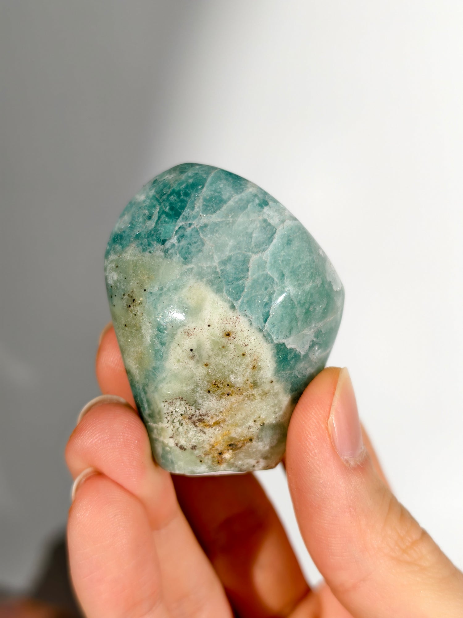 Seltene Haüyn Sodalith Mix Freiform (UV Aktiv!)