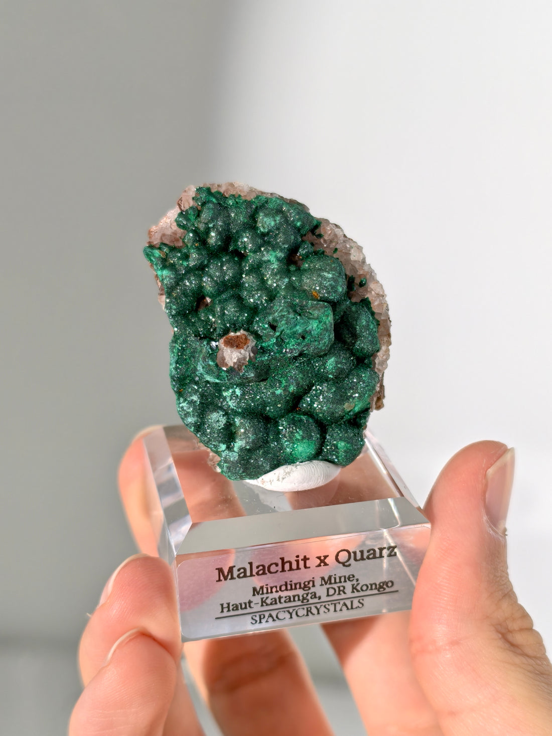 Malachit x Quarz aus der Mindingi Mine, Kongo