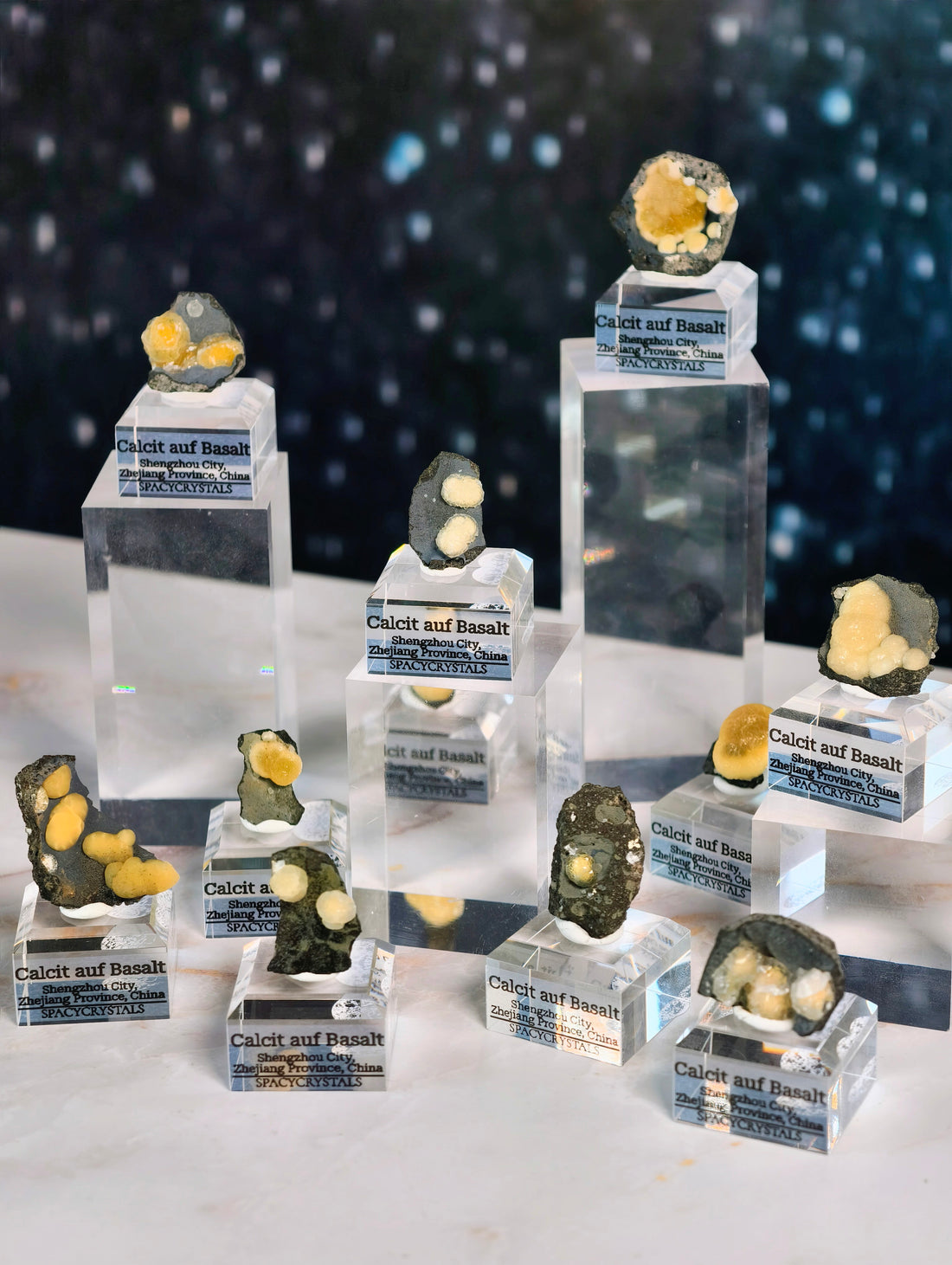Botryoidaler Calcit auf Basalt - Neuer Fund (klein)