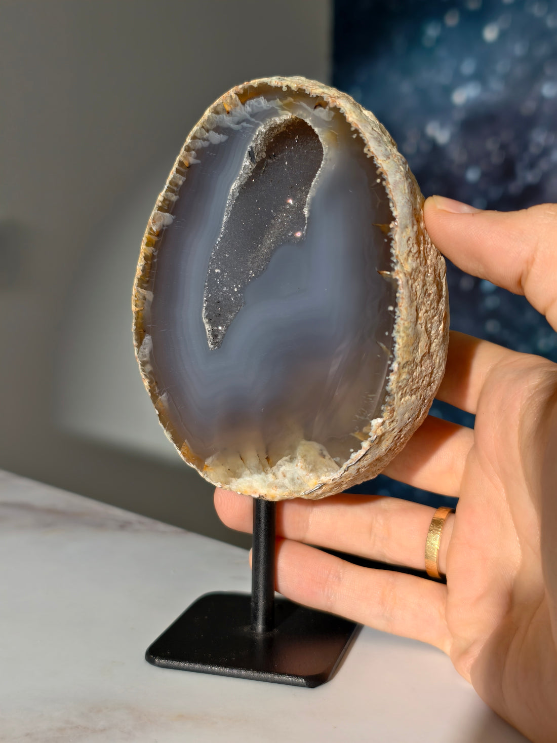 Druzy Achat Anschliff auf Ständer