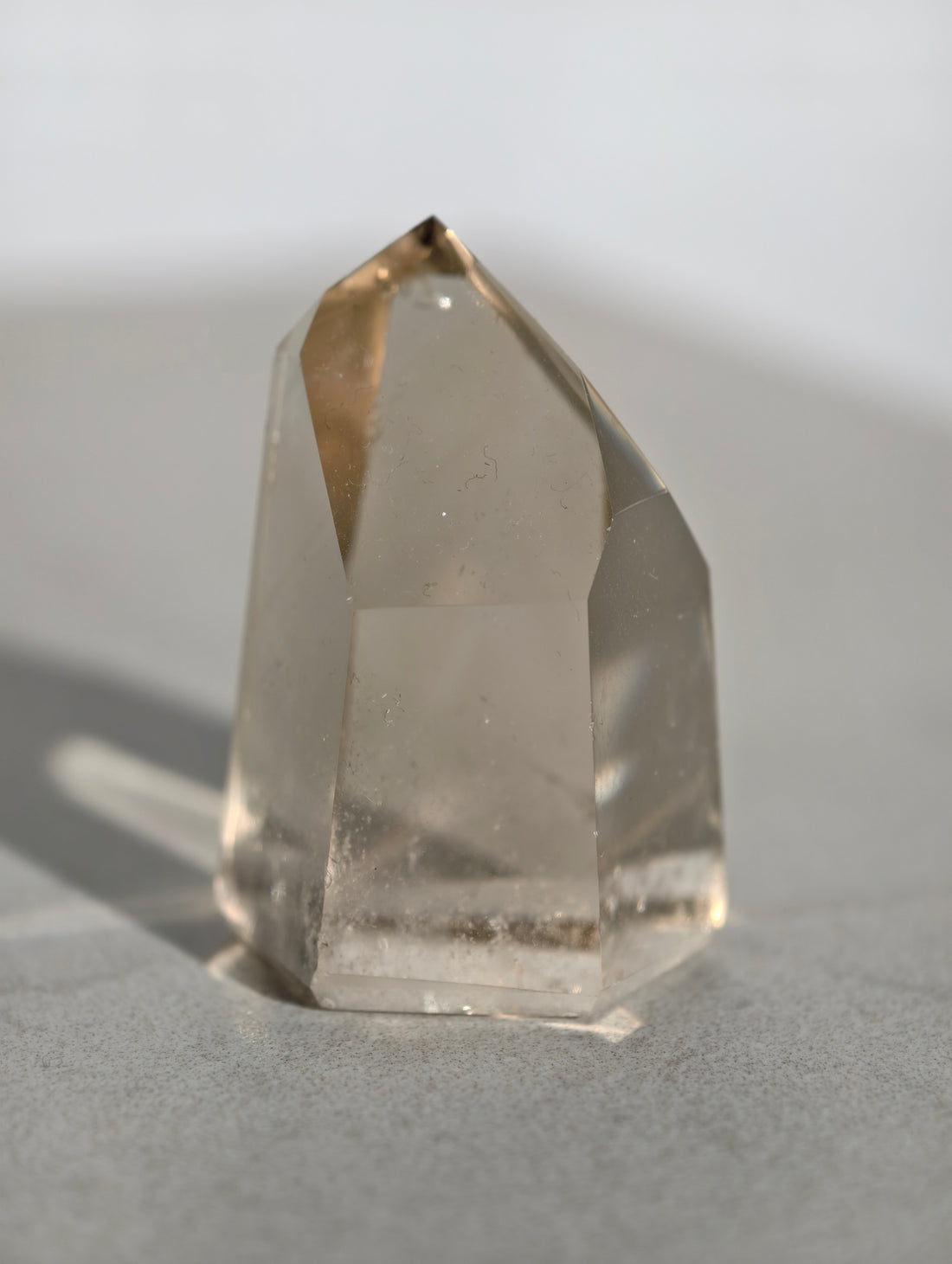 Rauchcitrin Turm aus Brasilien A-Qualität