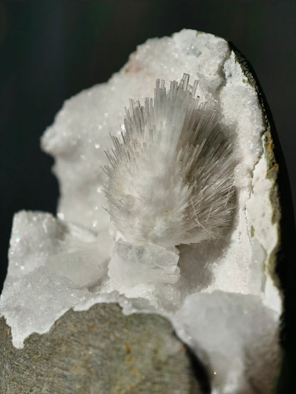 Skolezit Geode aus Indien